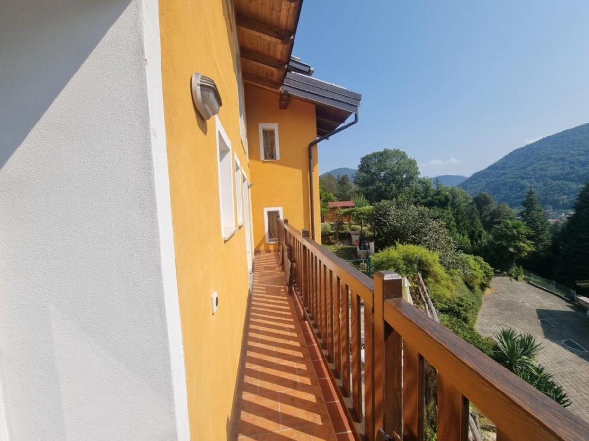 La Nave B&B Monteggio Bagian luar foto