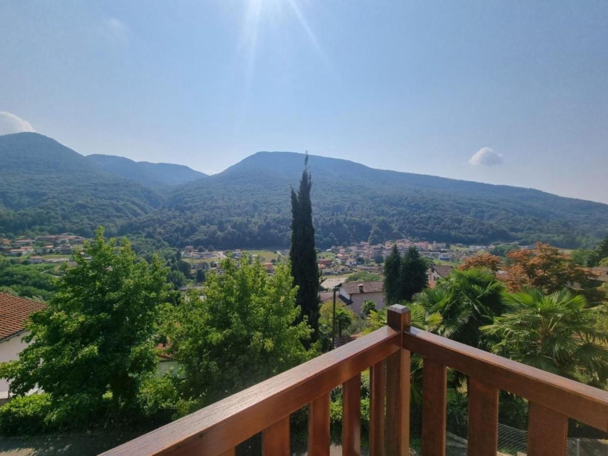 La Nave B&B Monteggio Bagian luar foto