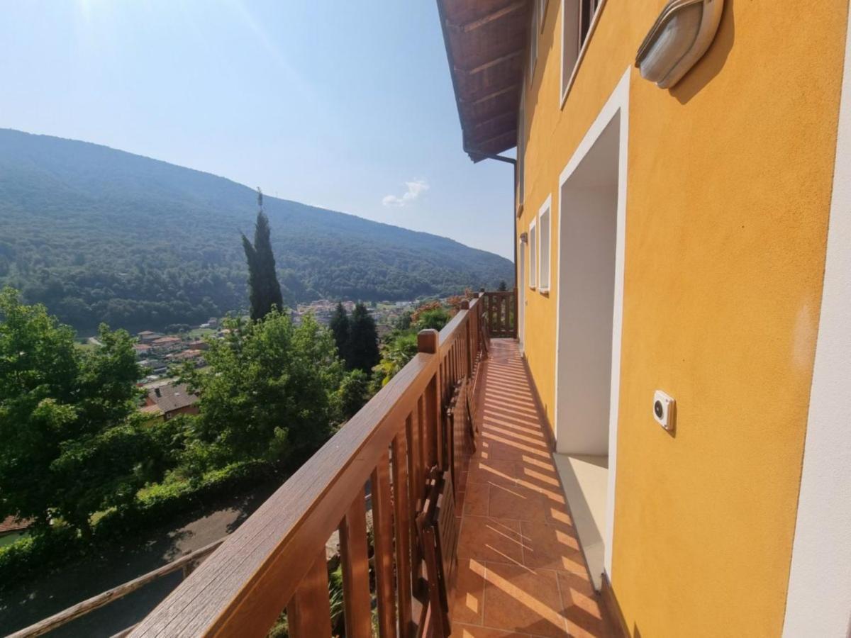 La Nave B&B Monteggio Bagian luar foto