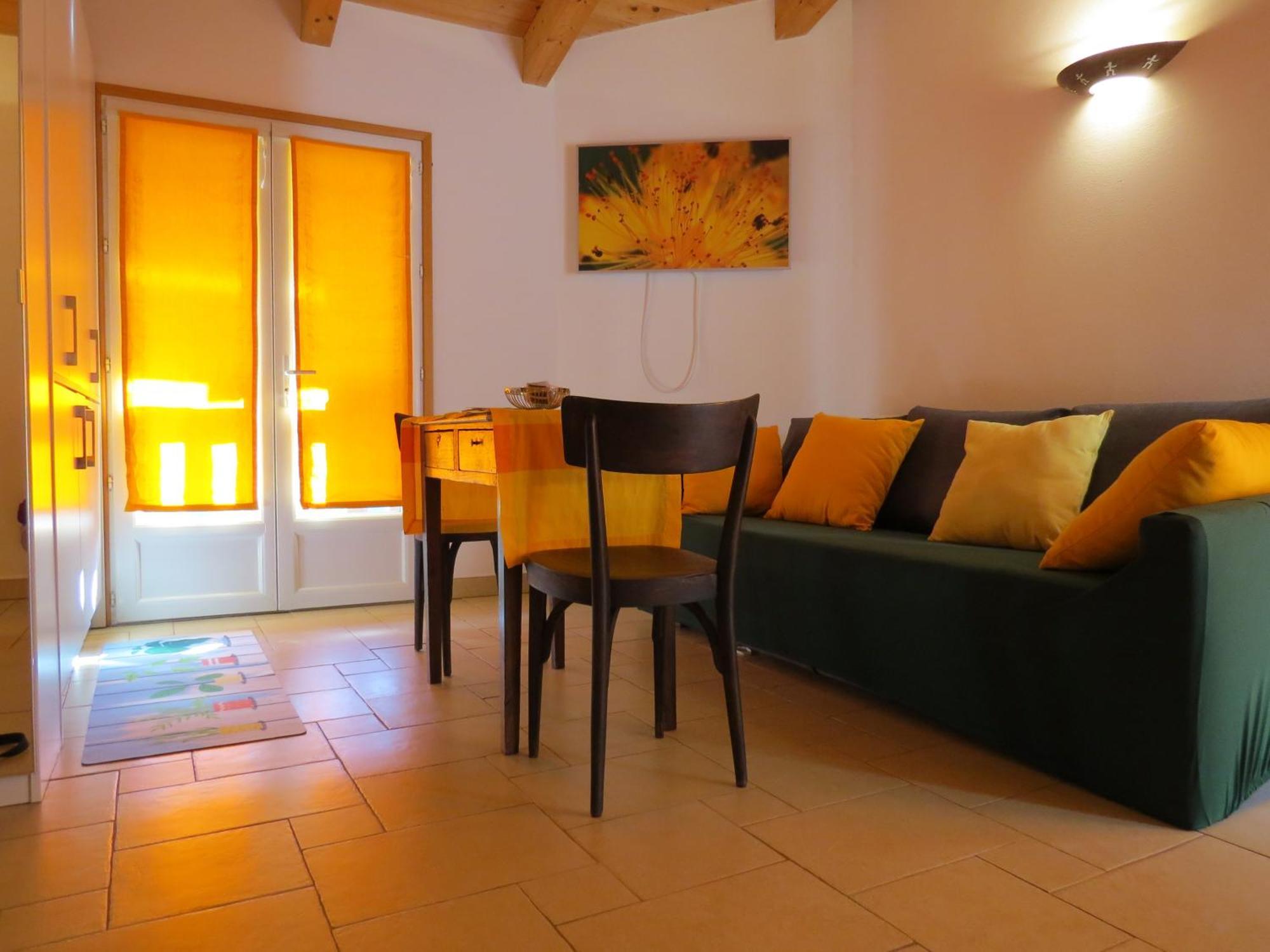 La Nave B&B Monteggio Ruang foto