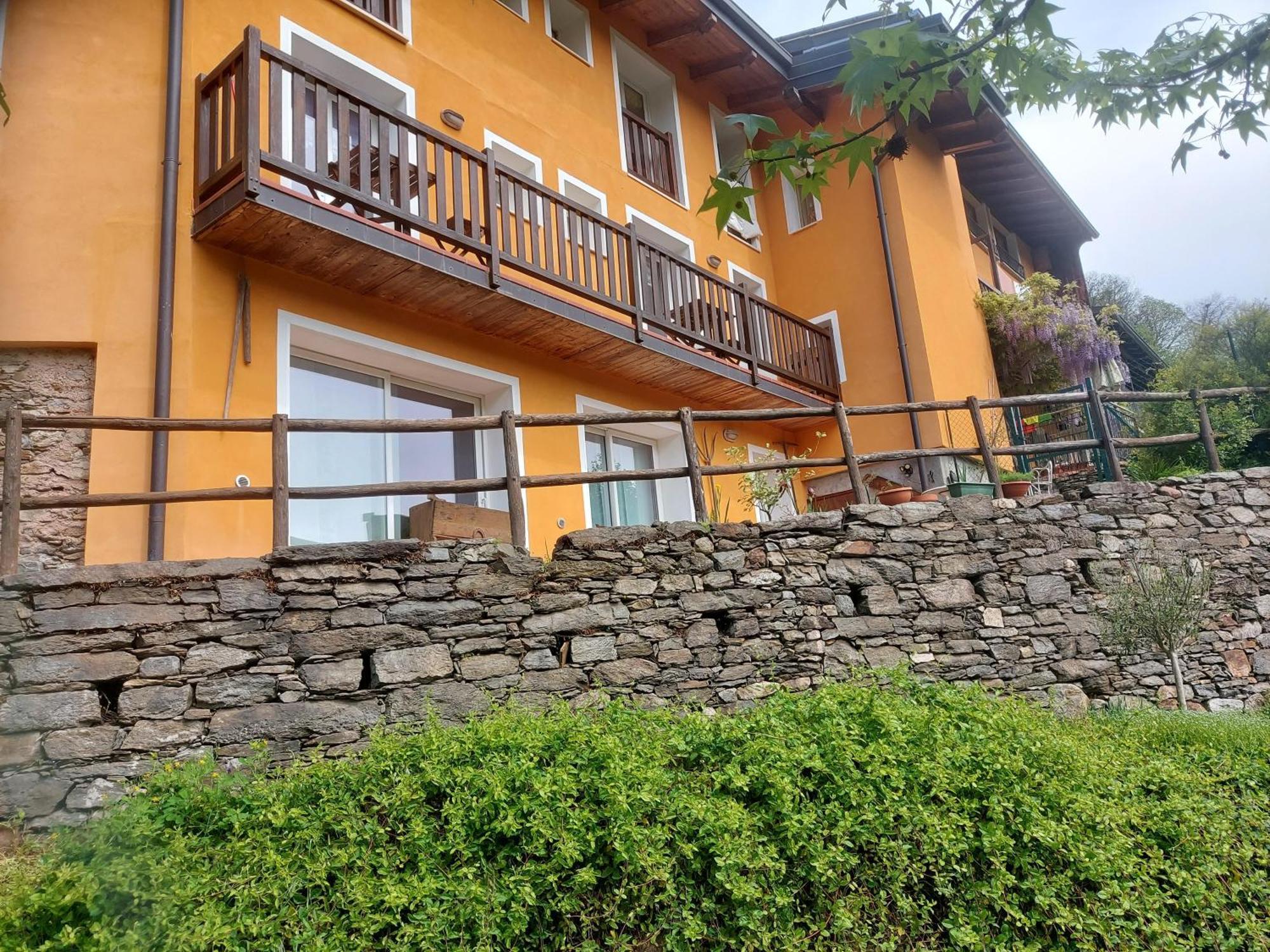 La Nave B&B Monteggio Bagian luar foto