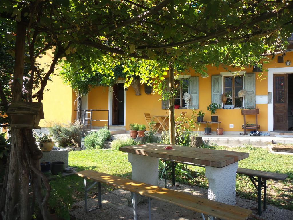La Nave B&B Monteggio Bagian luar foto